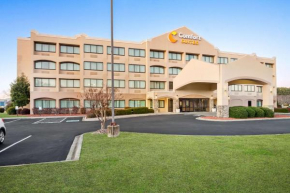 Comfort Suites